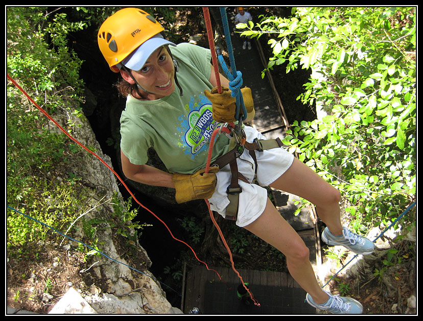 029 Rappelling